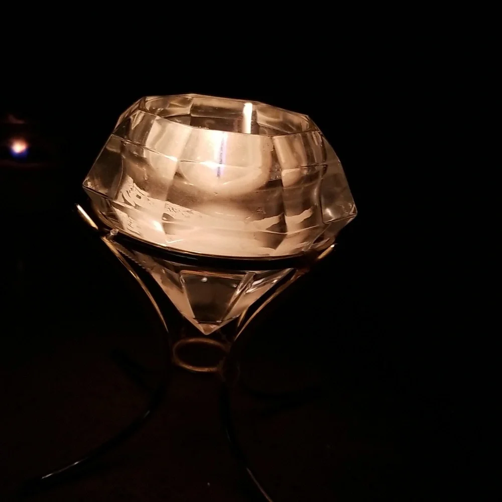 PartyLite Clear Crystal-Look Glass Tealight Holder - Picture 1 of 4